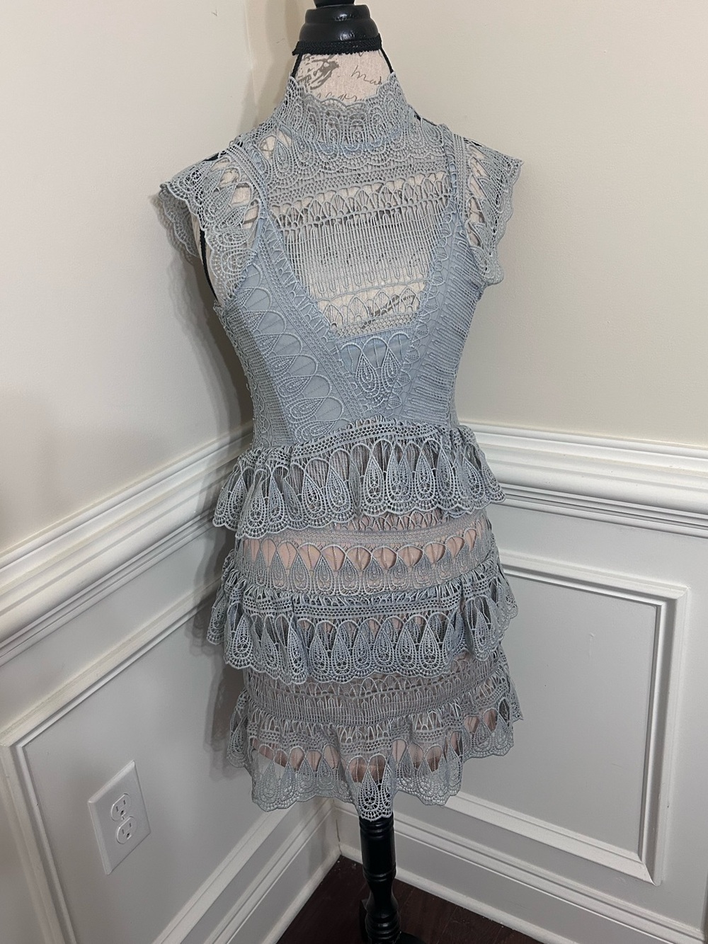 Lace Overlay Dress in Seafoam‎